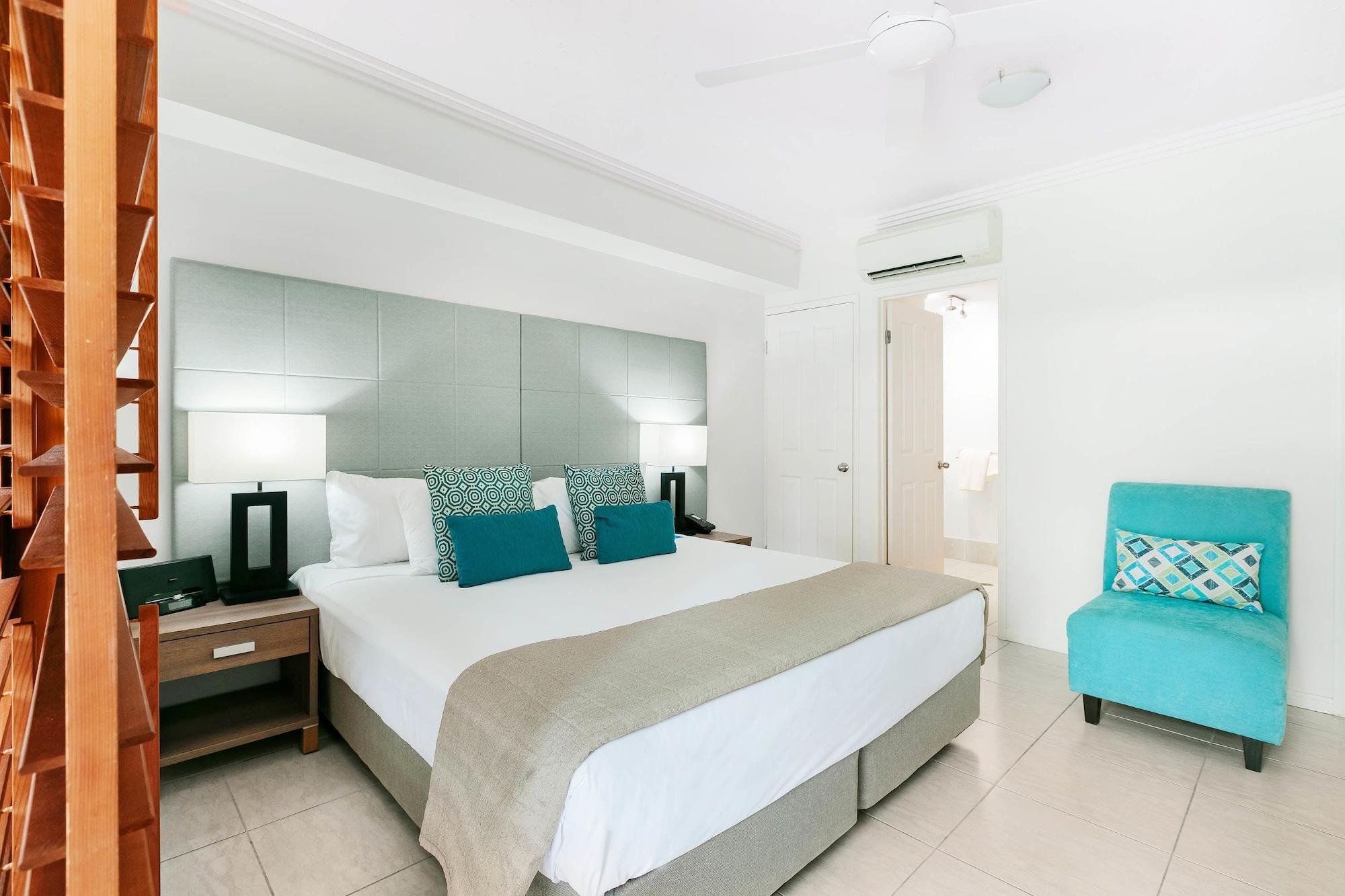 Mantra Aqueous On Port Aparthotel Port Douglas Kültér fotó