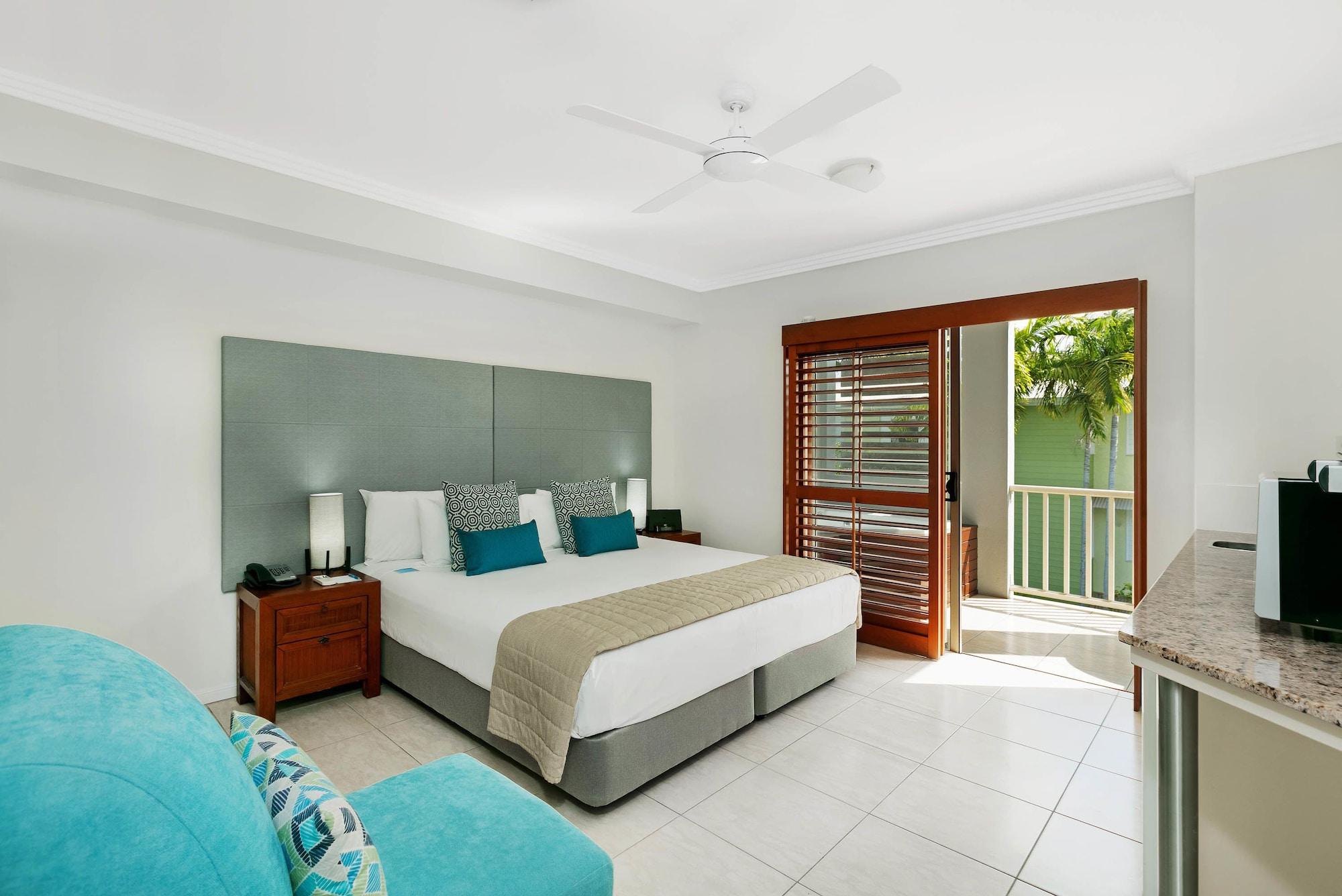 Mantra Aqueous On Port Aparthotel Port Douglas Kültér fotó