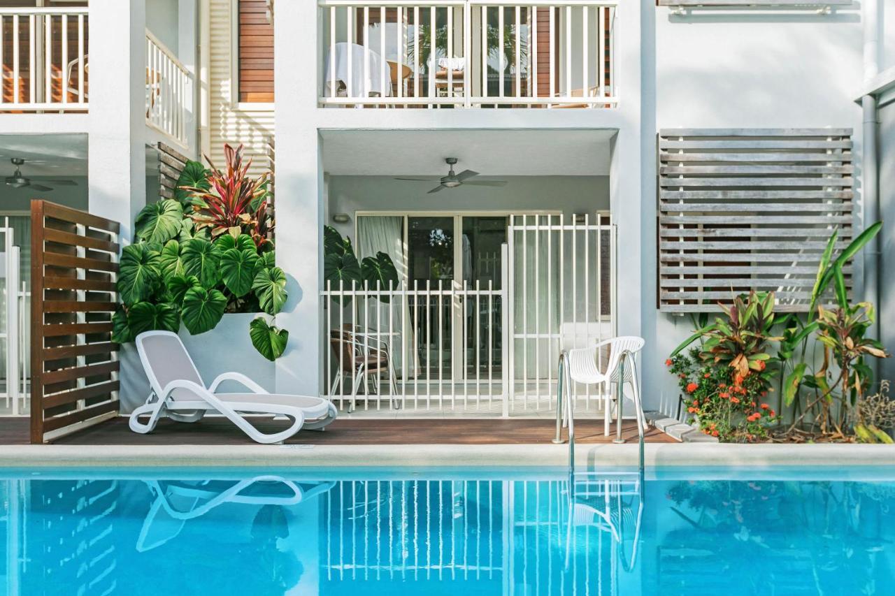 Mantra Aqueous On Port Aparthotel Port Douglas Kültér fotó